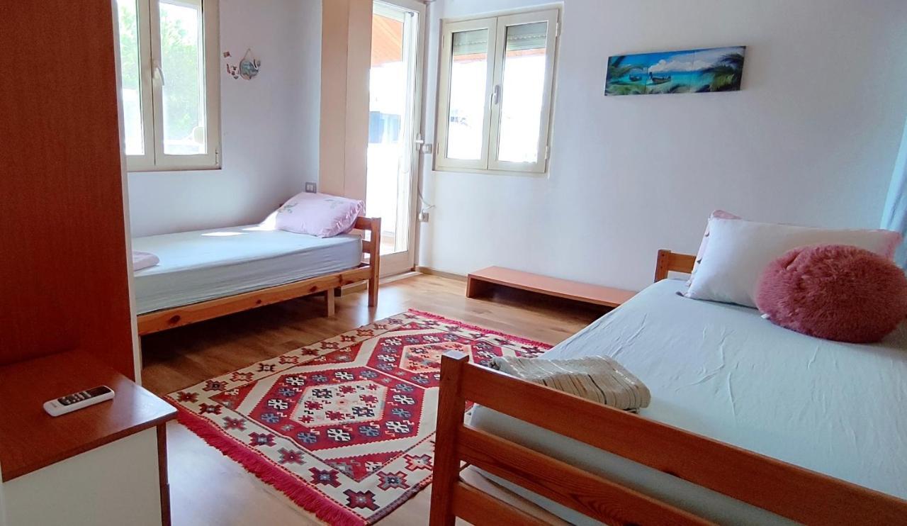 Apartment Seasons 3 Golem (Tirana)