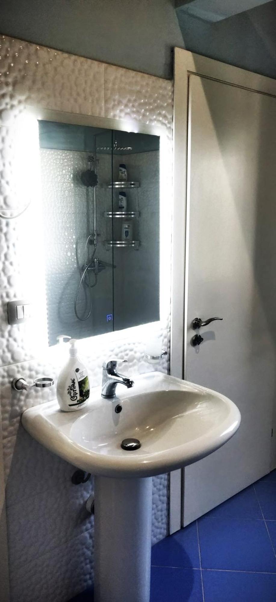Seasons 3 Apartment Golem (Tirana)